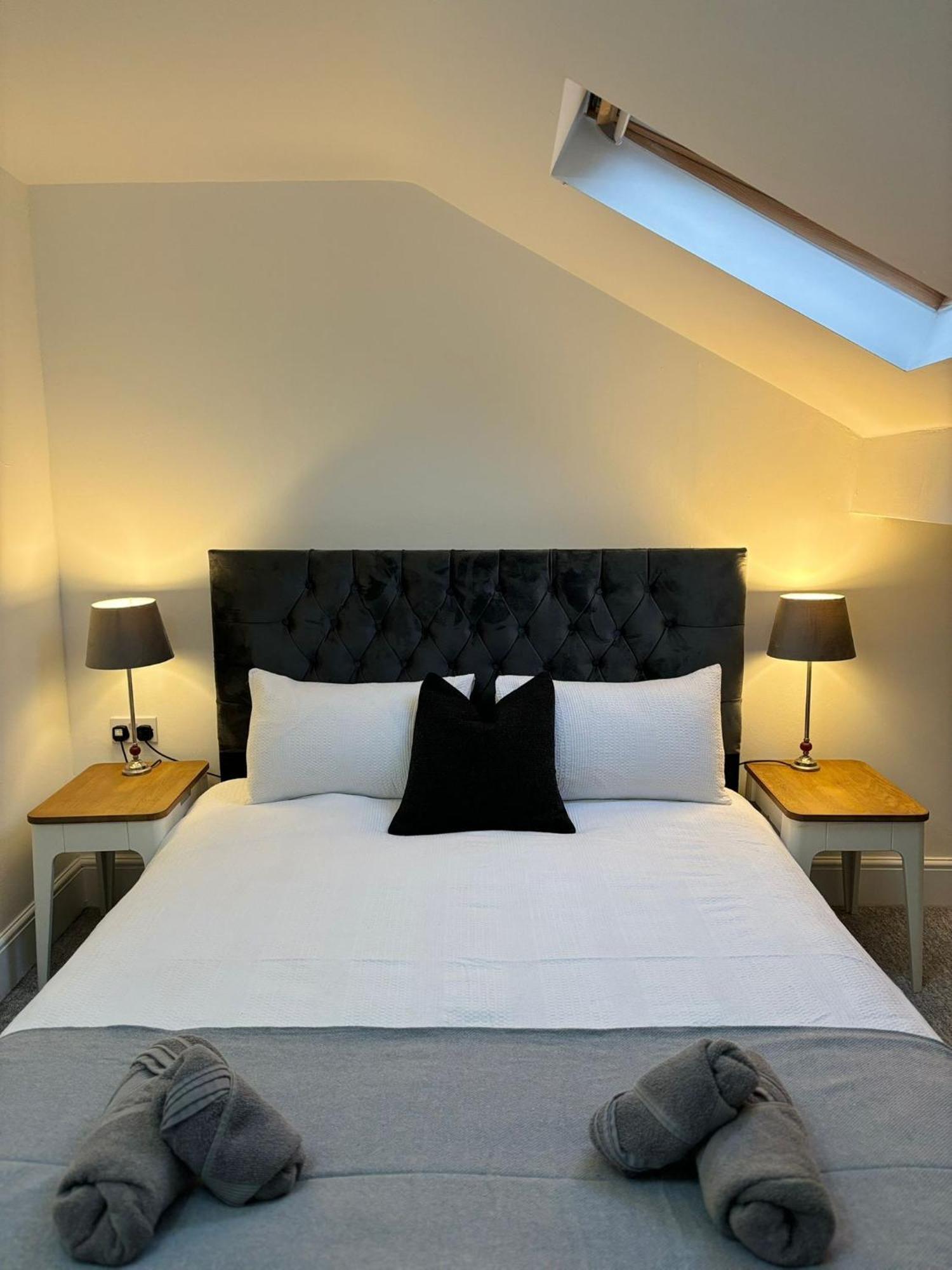Cardiff/Pernath Home2 Екстер'єр фото